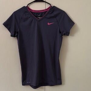 Nike Women's Dark Blueish Grey and Pink V-Neck Tee